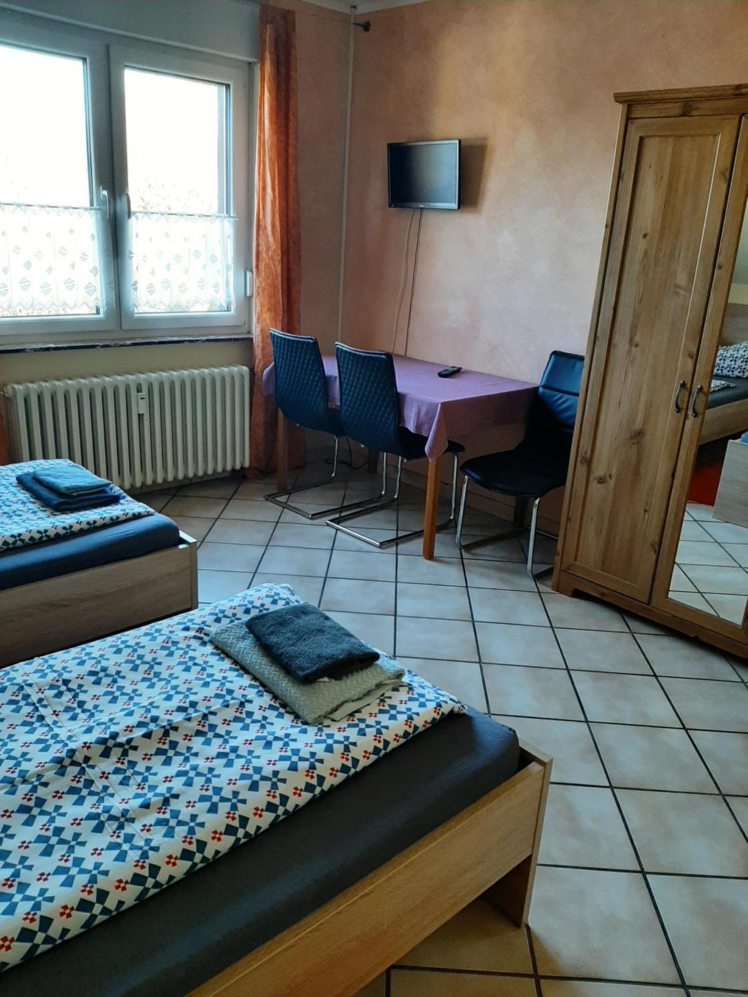 Haus Roseneck-Pension Am Stadtrand Borchen Room photo